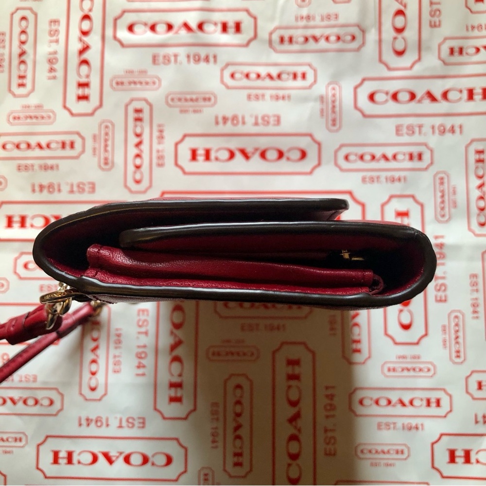 Coach Swing Wallet - Picture 5 of 12